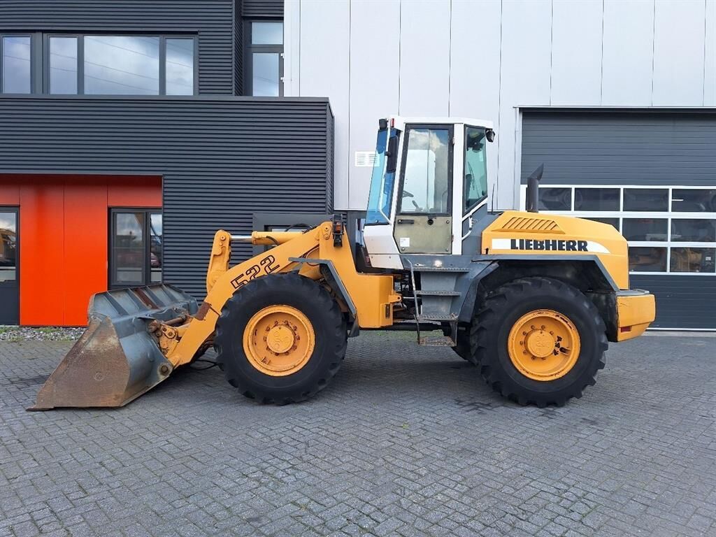 Liebherr L522 1