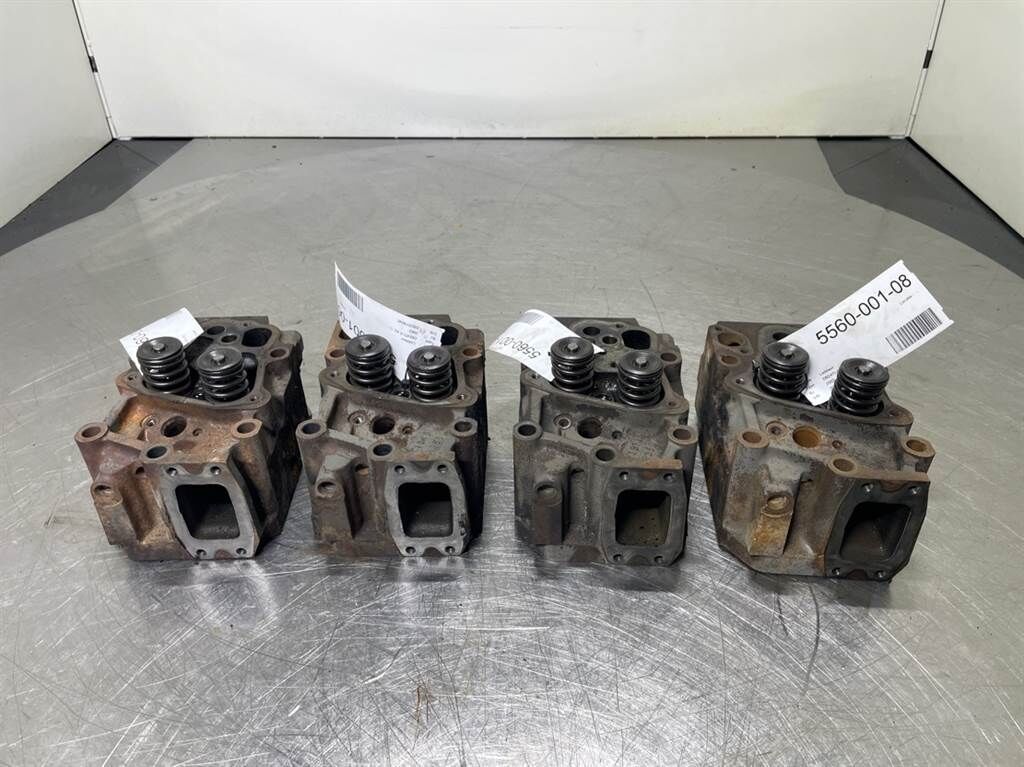 L544-9279858-Cylinder head/Zylinderköpf 1