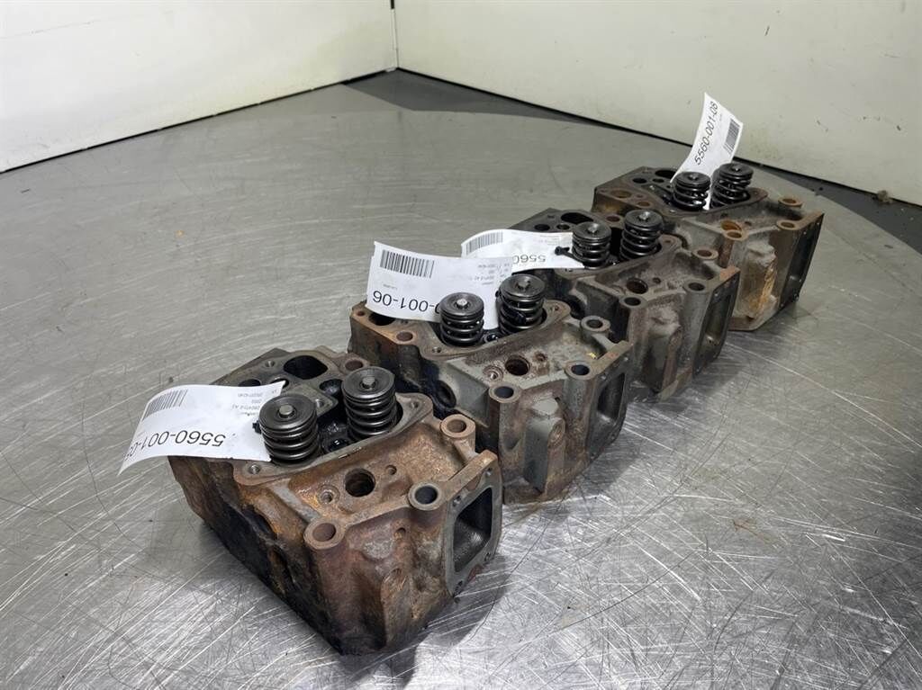 L544-9279858-Cylinder head/Zylinderköpf 3