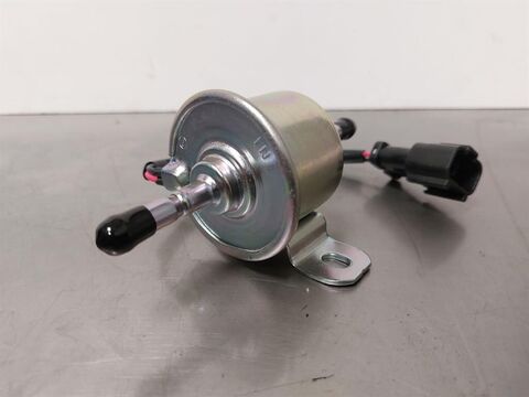 Sonstige V80-129612-52100-12V-Fuel pump/Kraftstoffpumpe