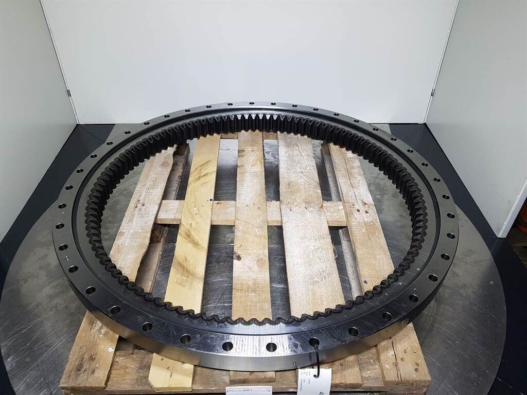 A904-982751301-Slewing ring/Drehkranz/Draaikrans 1