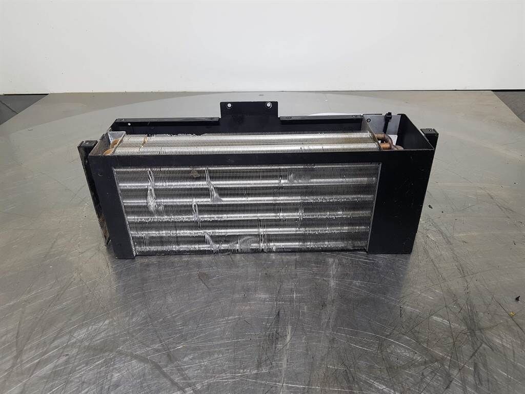 AR65-Avrora 151-AT1-0001-AR65-Airco condenser 3