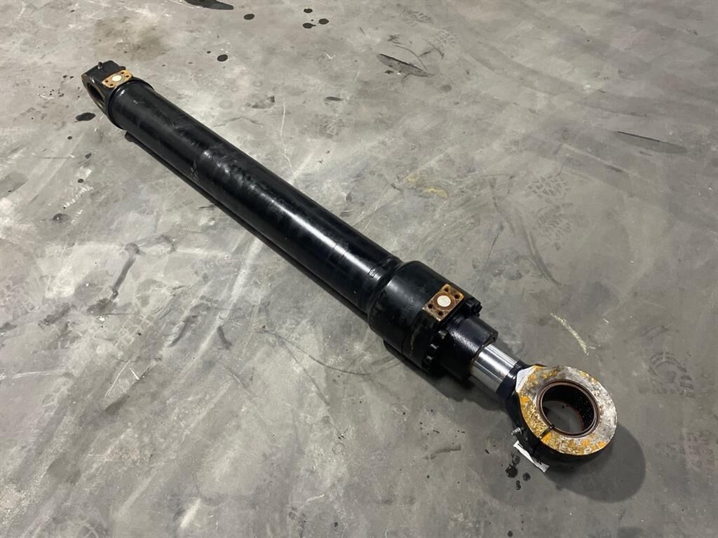 M316 - 540-1345 - Boom cylinder/Hubzylinder 3