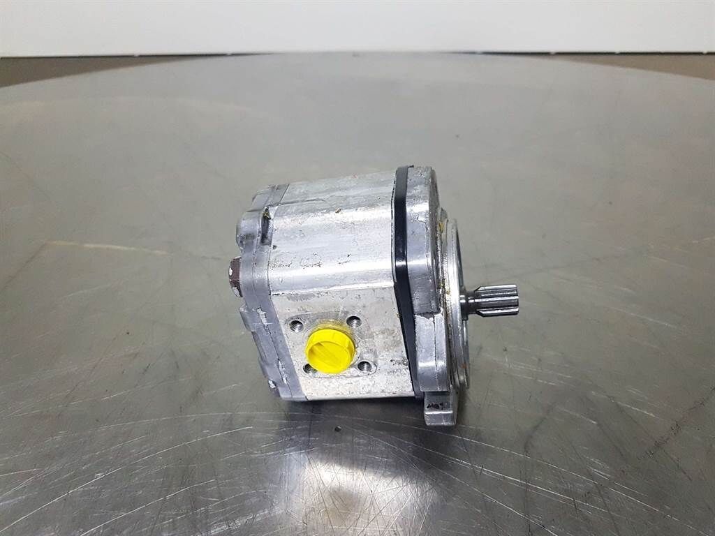 Sauer Sundstrand SNP2/4DSC06REPG/5D - Gearpump/Z 2