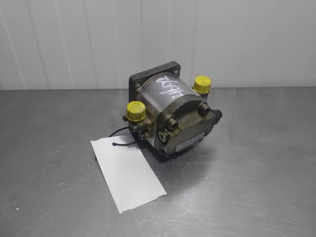 - Barnes WM9A1-08-R-7-M-150-EXR-E193 - Gearpump 2