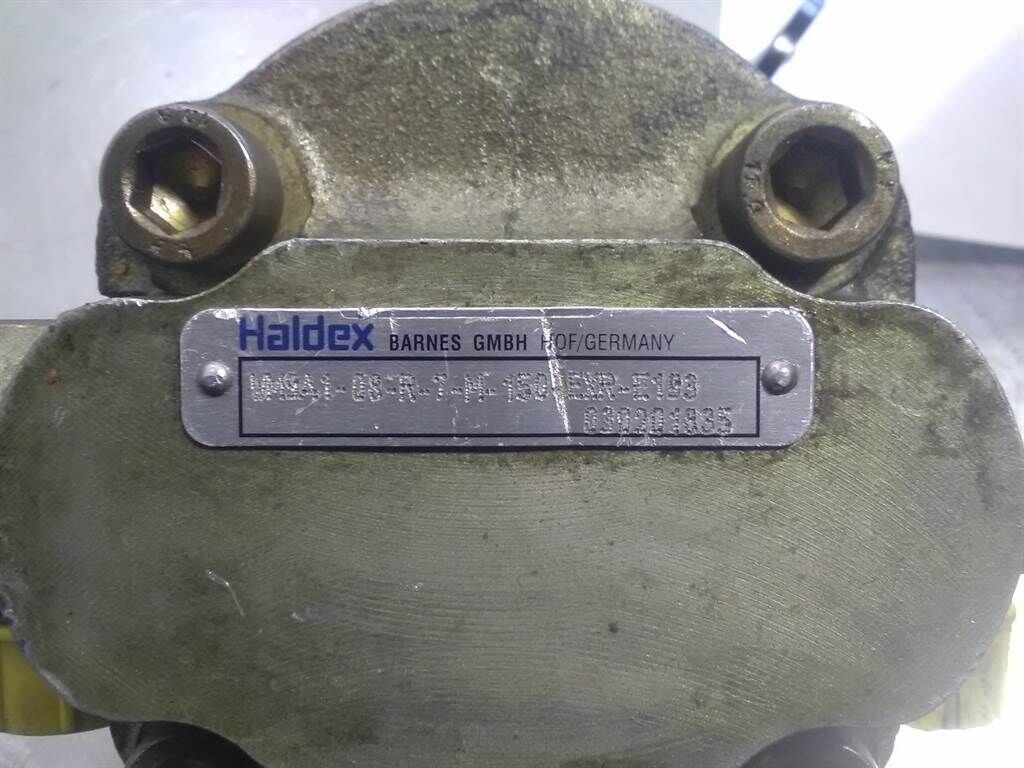 - Barnes WM9A1-08-R-7-M-150-EXR-E193 - Gearpump 3