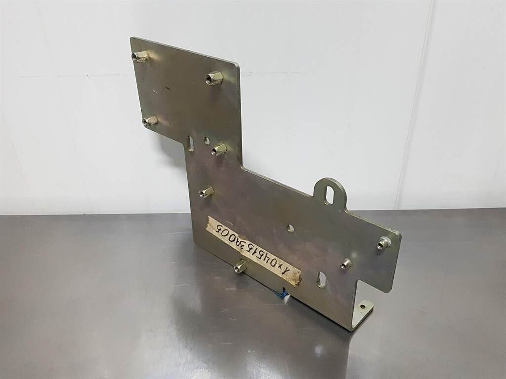 Schaeff -0451539005-Bracket/Ventilhalterplatte/P 3