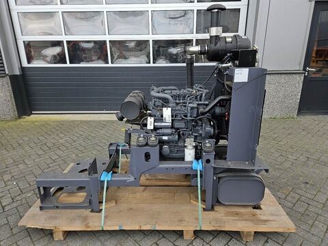 Deutz TD3.6L4 - /Motor