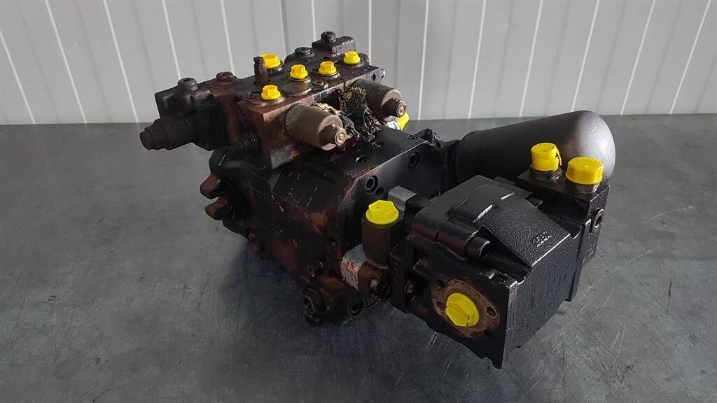 HPV - Atlas 75S - Drive pump/Fahrpumpe/Rijpomp 3
