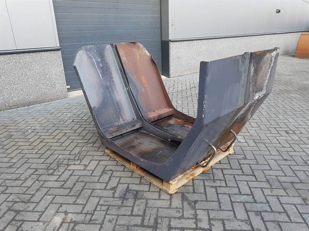 TL260-0457006030-Mud guard/Kotfluegel/Spatbord 3