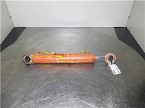 - Cylinder/Zylinder/Cilinder 1