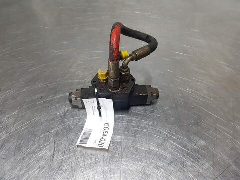 Sonstige 4WE 6 G5 - Komatsu PW 75/95 (FAI) - Valve