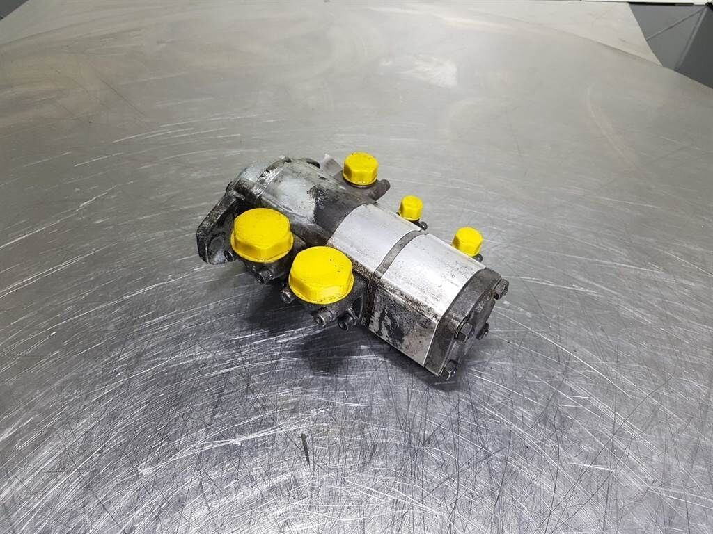 AS900 - 23114456 - Gearpump/Zahnradpumpe 2