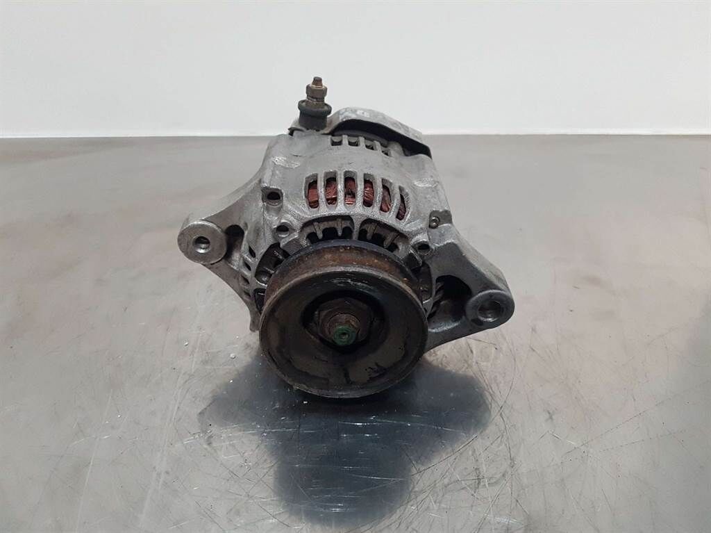 12V 30A - Alternator/Lichtmaschine/Dynamo 2