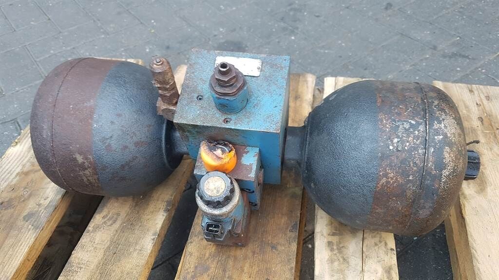 L544 - 7623077 - Valve/Ventile/Ventiel 2