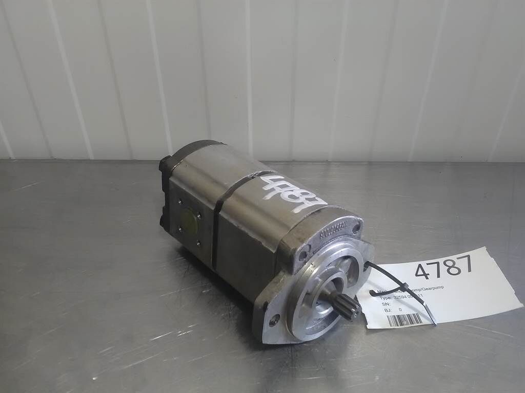 Rock 30885 - Gearpump/Zahnradpumpe/Tandwielpomp 1