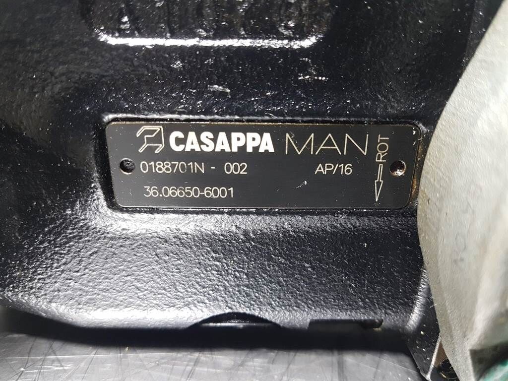 0188701N-002 - Load sensing pump 3