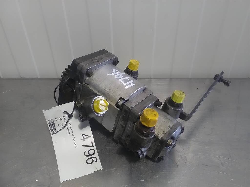 2SPA8D10N - Gearpump/Zahnradpumpe 2