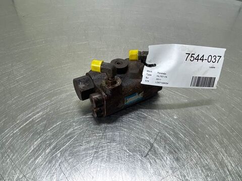 HL757-7A-31LM-30310-Eaton VKLU2B-Cushion valve 3