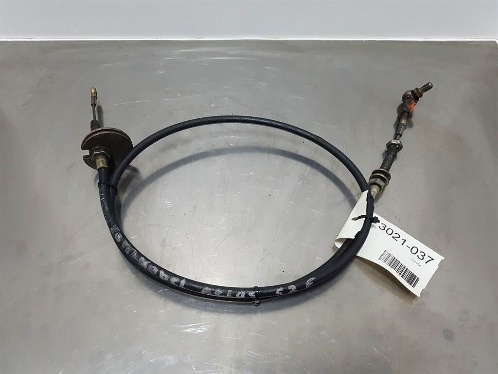 52E - Handbrake cable/Bremszug/Handremkabel 2