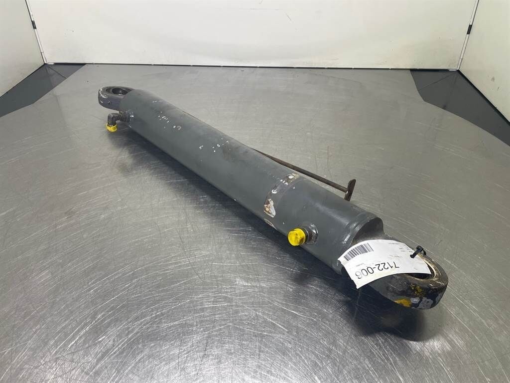 L30D-ZM2808057-Tilt cylinder/Kippzylinder 2