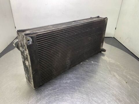 LH24M-11831725-Cooler/Kühler/Koeler 3