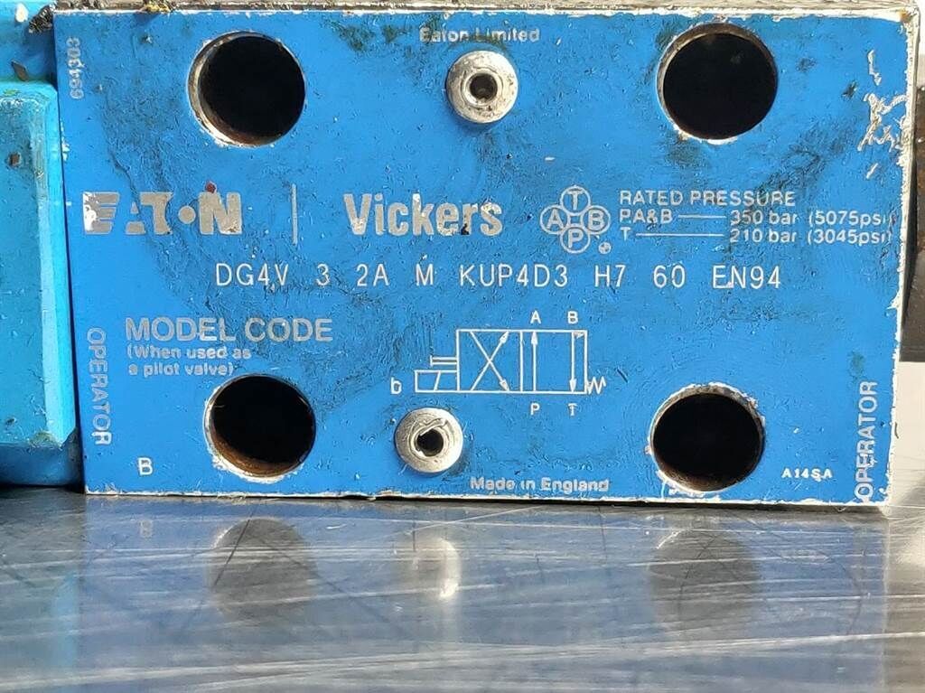L538-Vickers DG4V32AMKUP4D3H760-Valve/Ventile 2