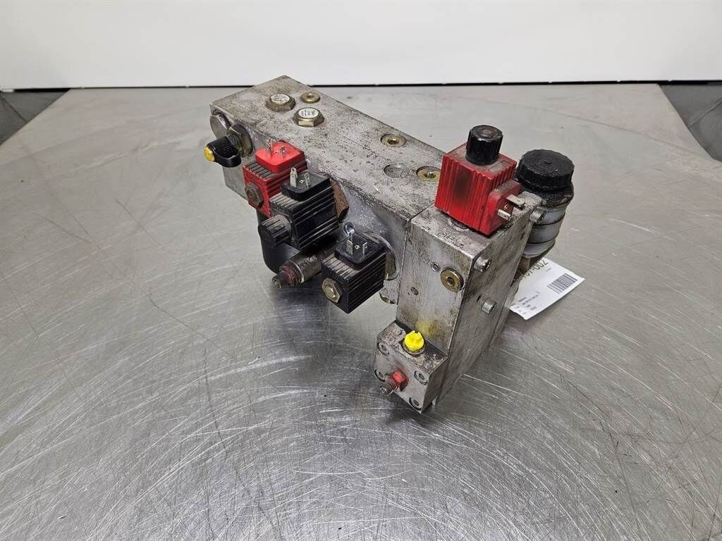 WA13-LOG Hydraulik 05056883-Valve/Ventile/Ventie 3