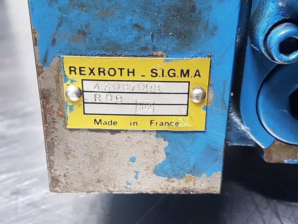 SP-2307-11 - Zettelmeyer ZL 1002 I - Valve 3