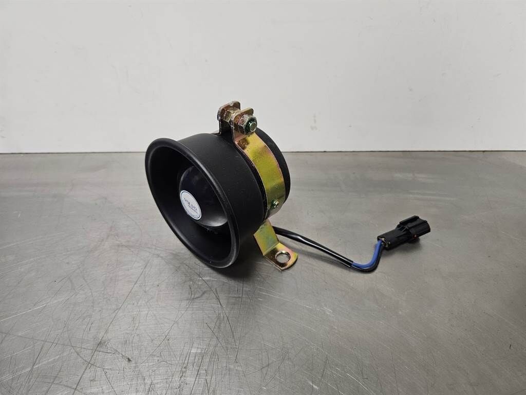 EC240 - Reversing warning unit/Achteruitrijalarm 2