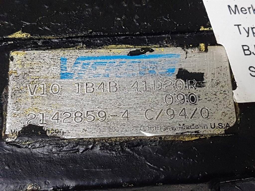 Vickers V101B4B41D20R-090 - Gearpump/Zahnradpump 3