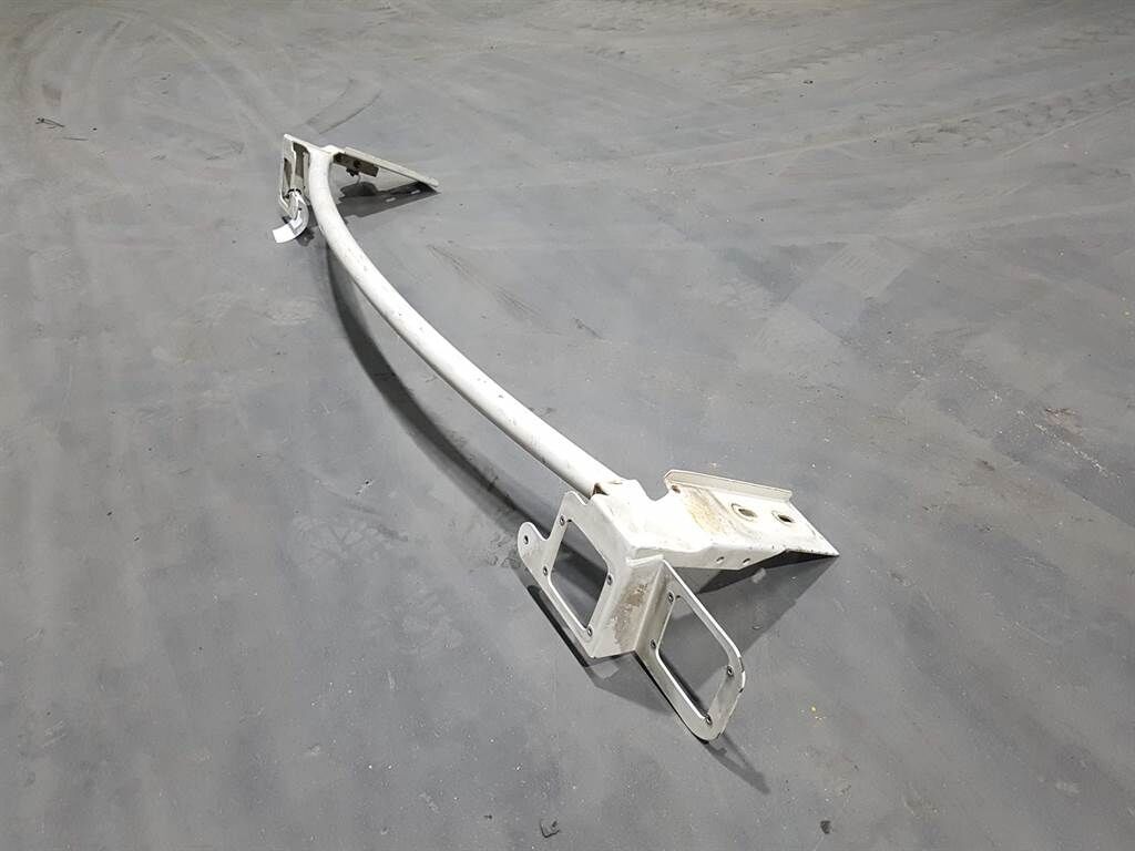 L586 2plus2-8922166/93010067-Bracket 2