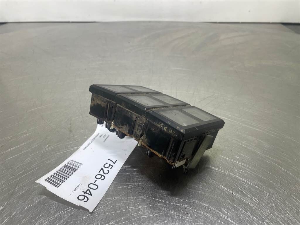 AZ6 - Display unit/Armaturenbrett/Dashboard 3