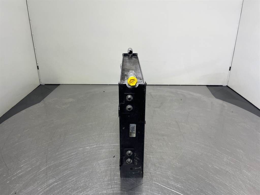 W110C - Cooler/Kühler/Koeler 3
