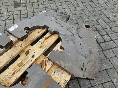 L35B-ZM2811921-Counterweight/Heckgewicht 3