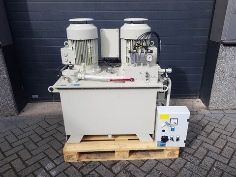 Sonstige 26kW (2x 13kW)-Hydraulic unit/Hydraulik aggregat