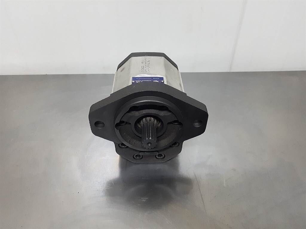 Rock 30A36RK236H (L) - Gearpump/Zahnradpumpe 3