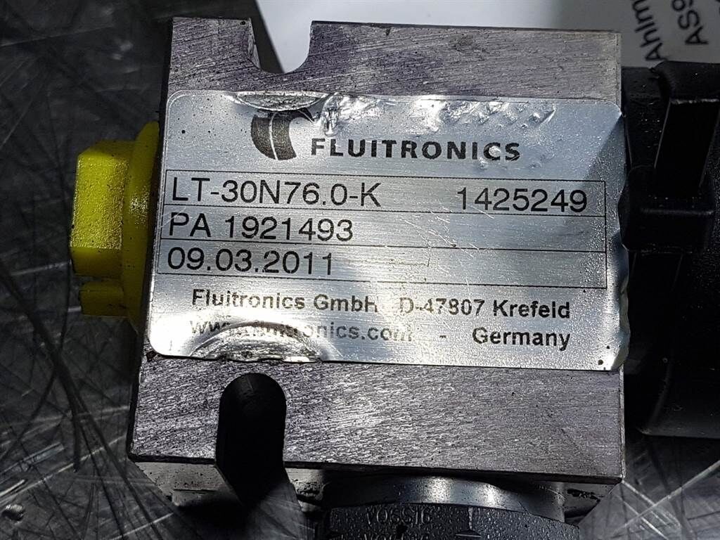 AS900-23108897-Fluitronics LT-30N76.0-K-Valve 3