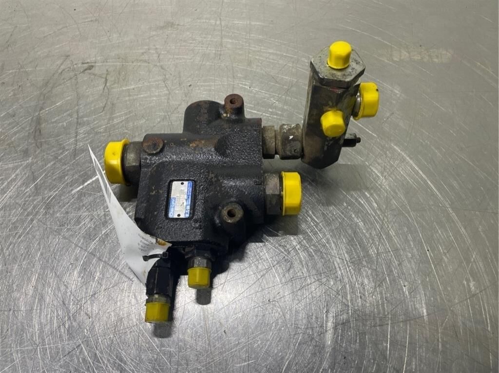 L25.5-Char-Lynn 6061517002-Brake valve/Remventie 3