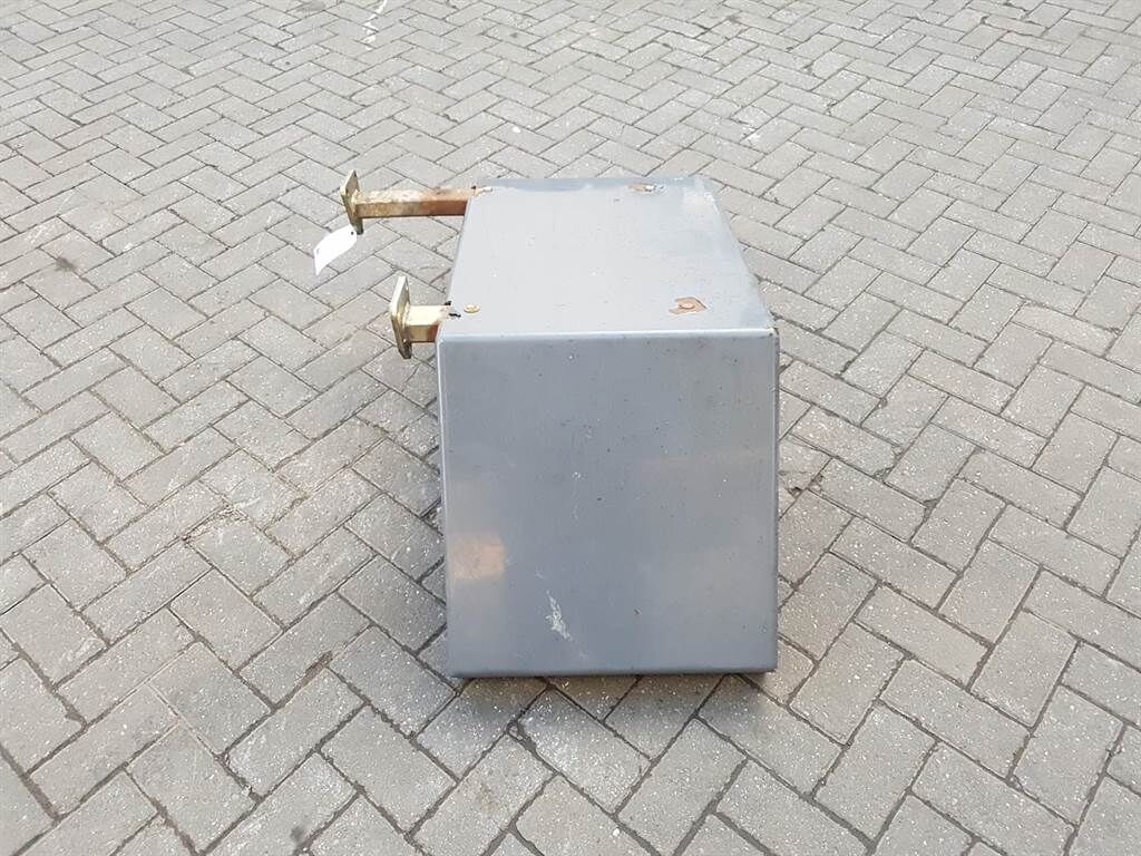 TL210-0457002032/6457002032-Mud guard/Kotfluegel 3