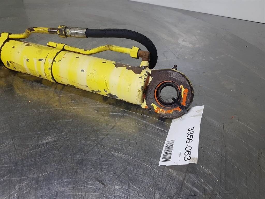 - Lifting cylinder/Hubzylinder/Hefcilinder 2