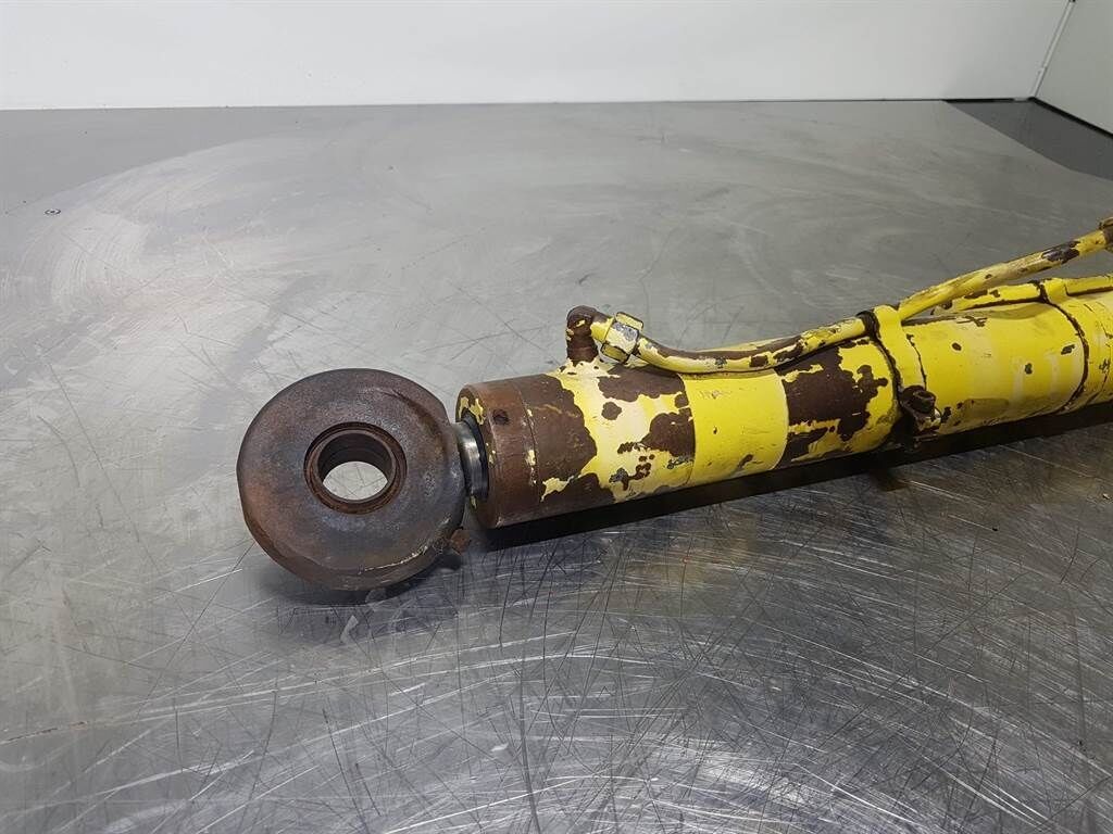 - Lifting cylinder/Hubzylinder/Hefcilinder 3