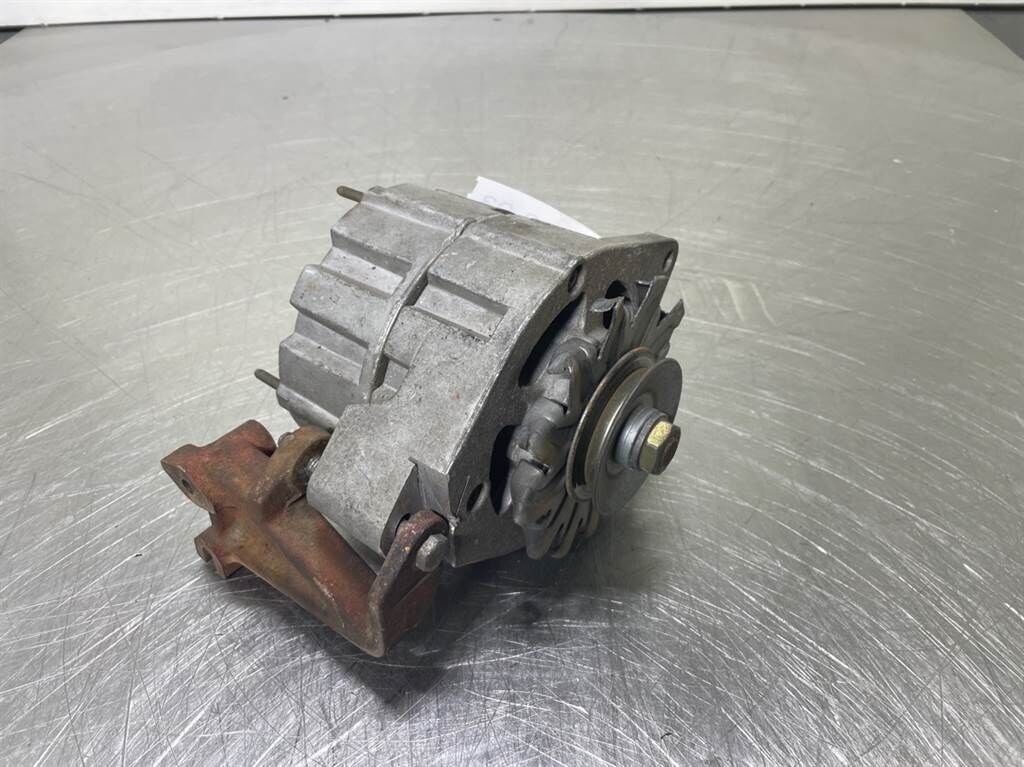 0120488208-28V 35A-Alternator/Lichtmaschine/Dyna 2