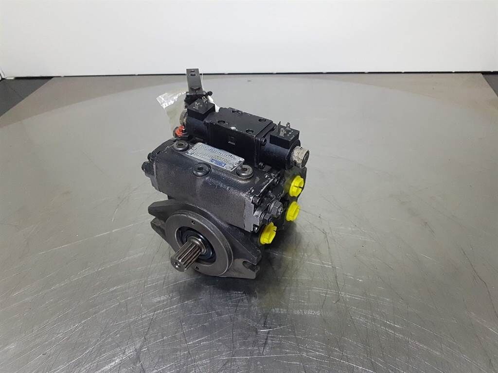- Bondioli & Pavesi M4PV28-28-Drive pump repair 2