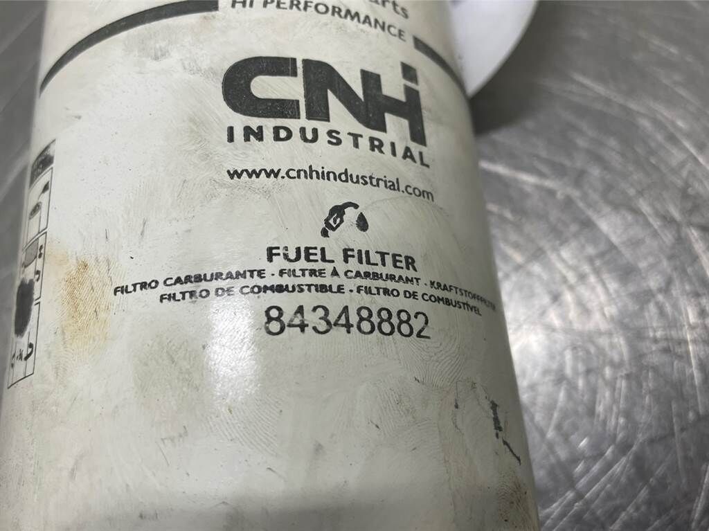 W110C-CNH 84348882-Fuel filter/Kraftstofffilter 3