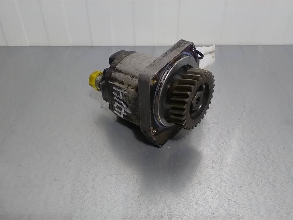 8011D - Gearpump/Zahnradpumpe/Tandwielpomp 1