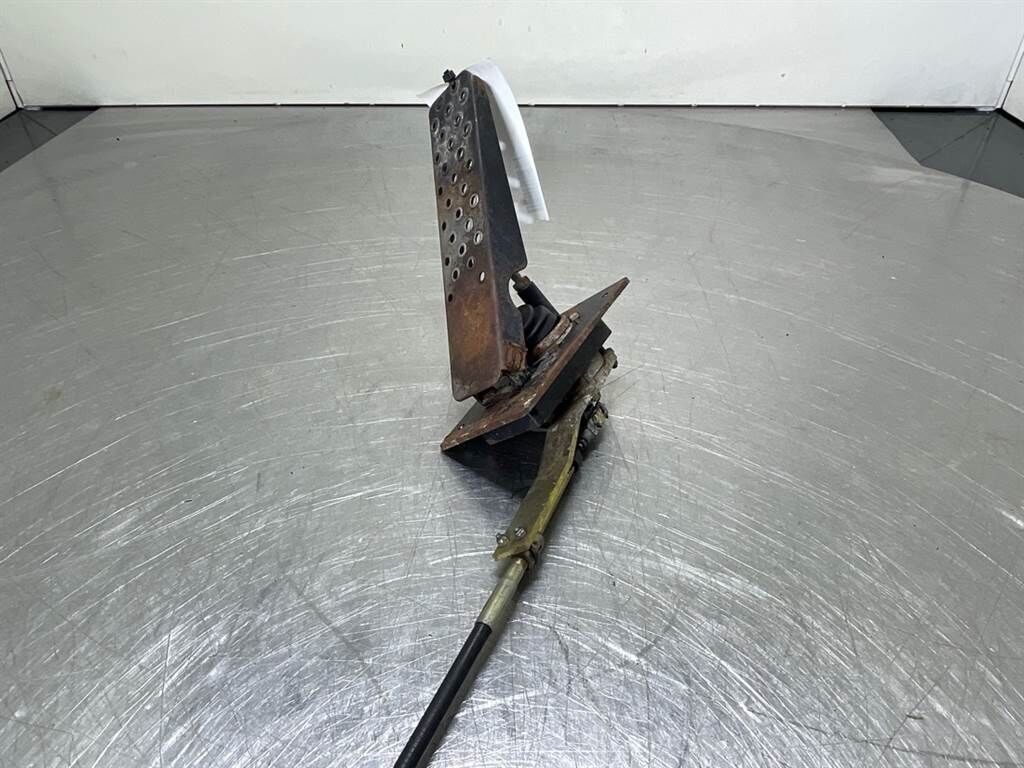 AZ14-4184957A-Gas pedal/Fusspedal 3