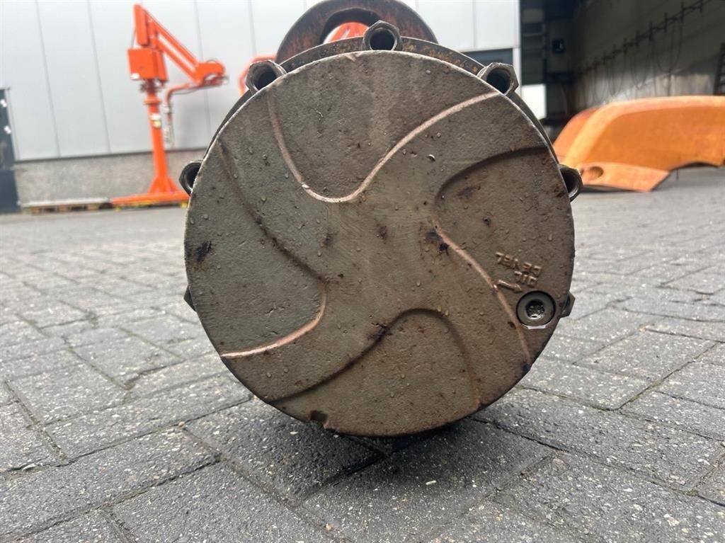 L524-11481274- /Achse/As 3