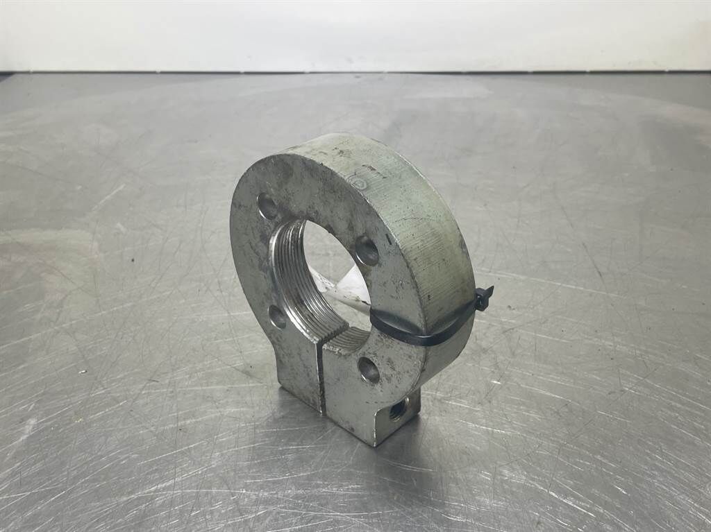 LH80-9587672-Clamping Nut/Klemmmutter/klemmoer 1