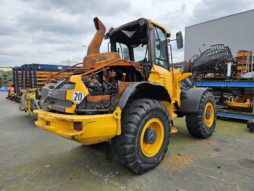 Volvo L50G - (For parts) 3
